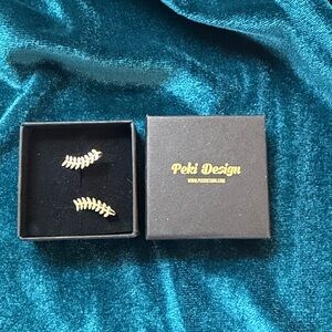 Silver Leaf Branch Ear Crawler Set for Pierced Ears